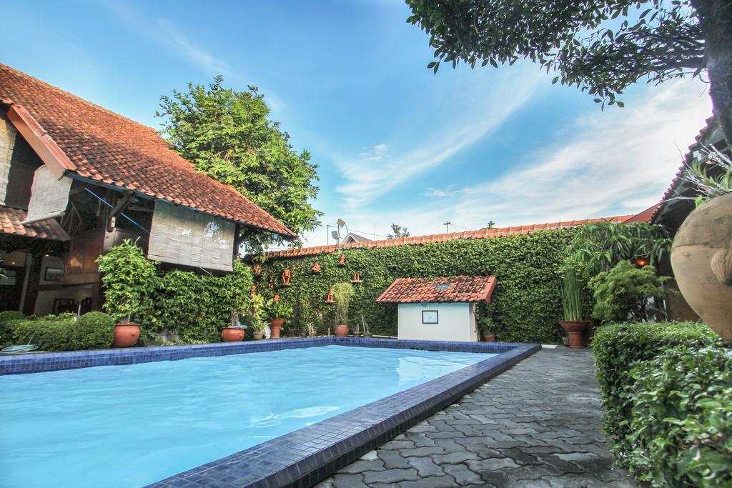 יוגיאקרטה Delta Homestay מראה חיצוני תמונה