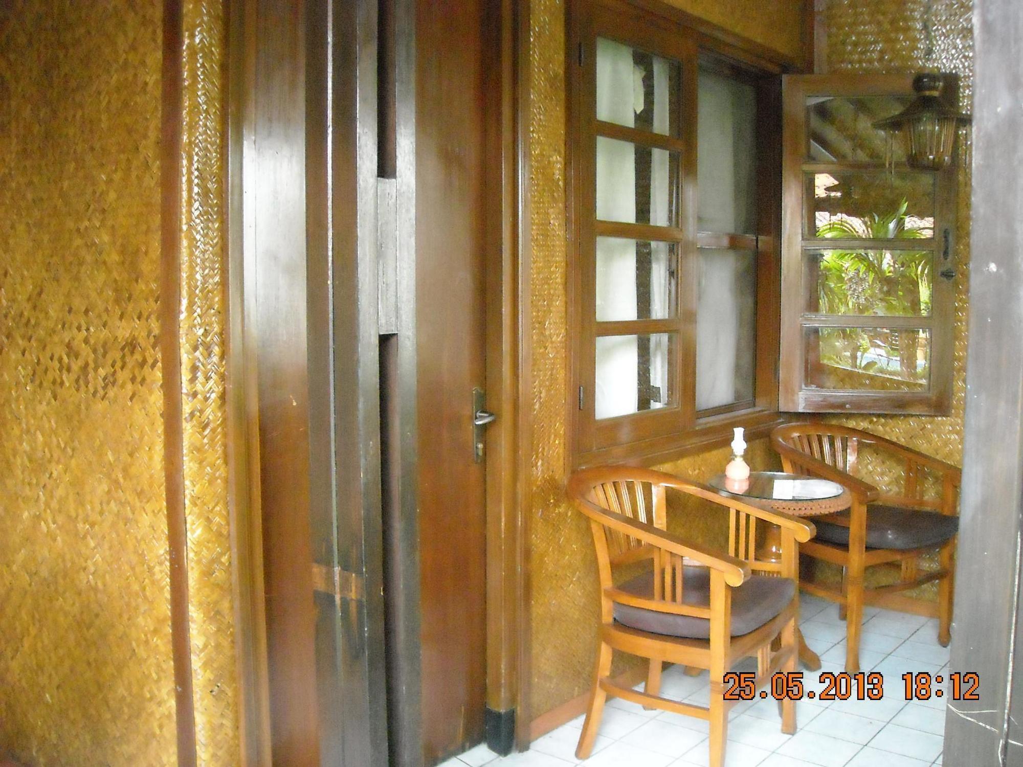 יוגיאקרטה Delta Homestay מראה חיצוני תמונה