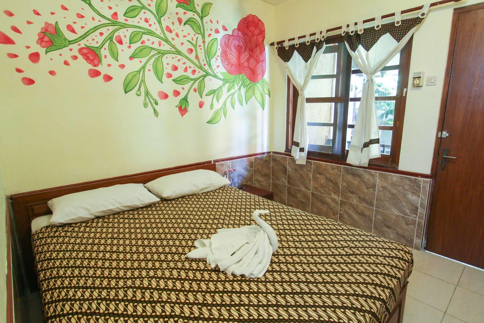 יוגיאקרטה Delta Homestay מראה חיצוני תמונה